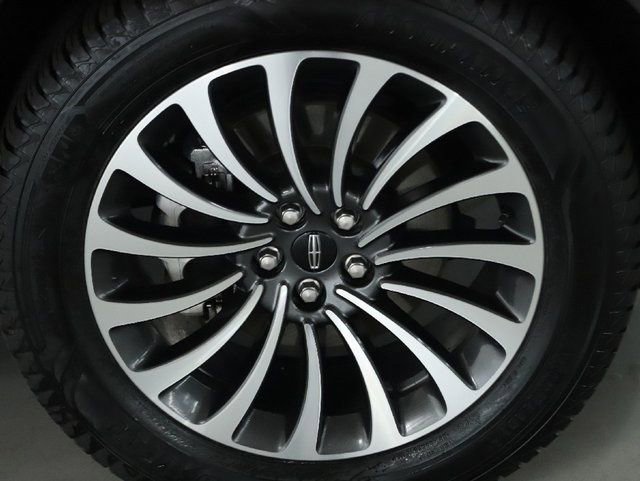 Certified 2023 Lincoln Aviator Reserve w/ Elements Package Plus image 10