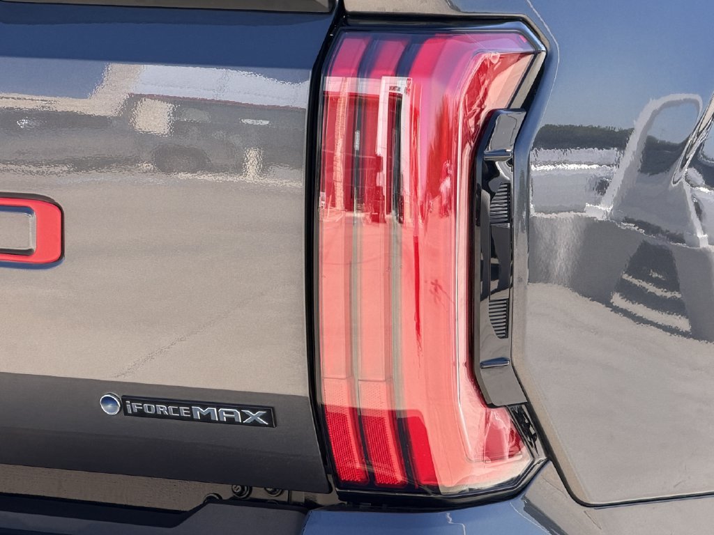 Used 2025 Toyota Tundra TRD Pro AWD/4WD image 11