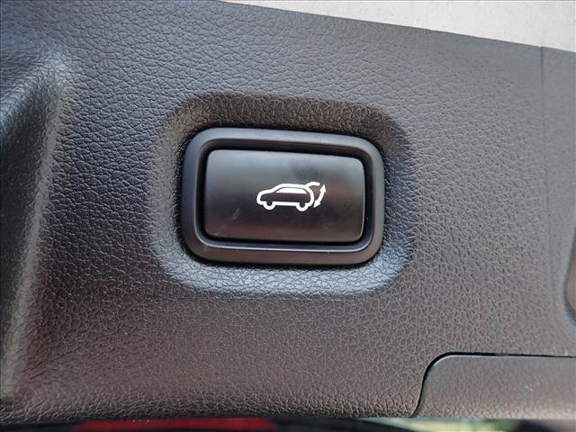 Used 2023 Hyundai Santa Fe SEL AWD/4WD image 9
