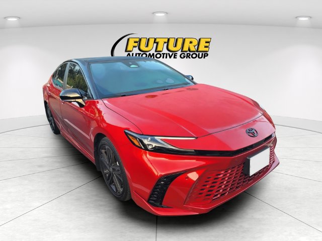 Used 2025 Toyota Camry XSE w/ Premium Plus Package