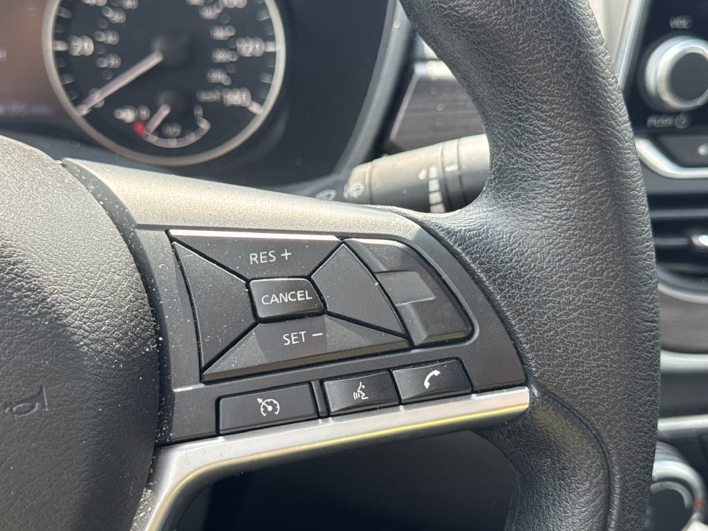 Used 2025 Nissan Altima 2.5 SV AWD/4WD image 26