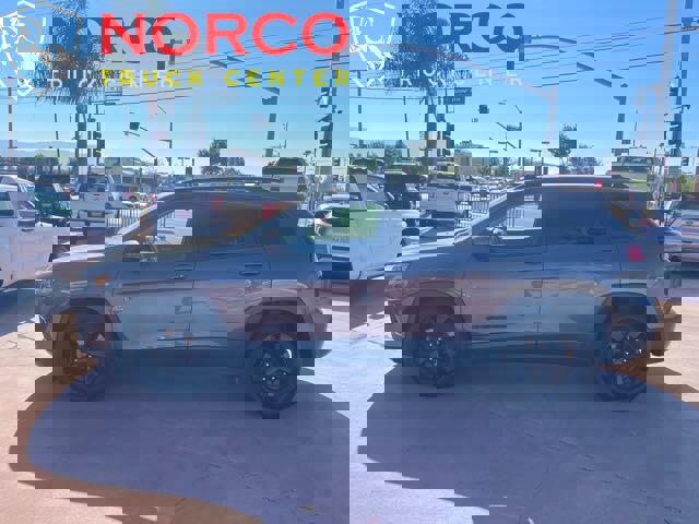 Used 2019 Jeep Cherokee Latitude Plus image 4