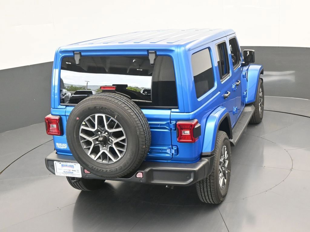 Used 2025 Jeep Wrangler Unlimited Sahara AWD/4WD image 49