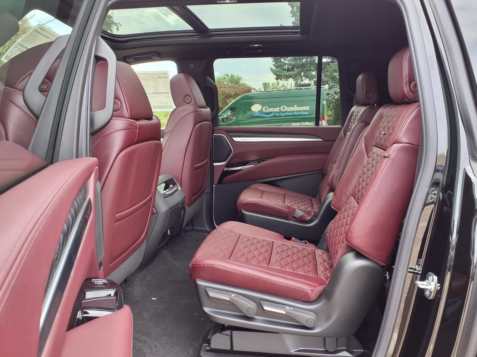 New 2026 Cadillac Escalade ESV Sport w/ Touring Package AWD/4WD image 9