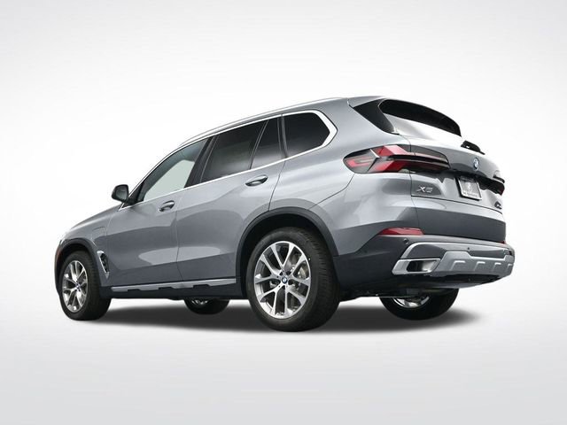 New 2026 BMW X5 xDrive50e w/ Climate Comfort Package image 33