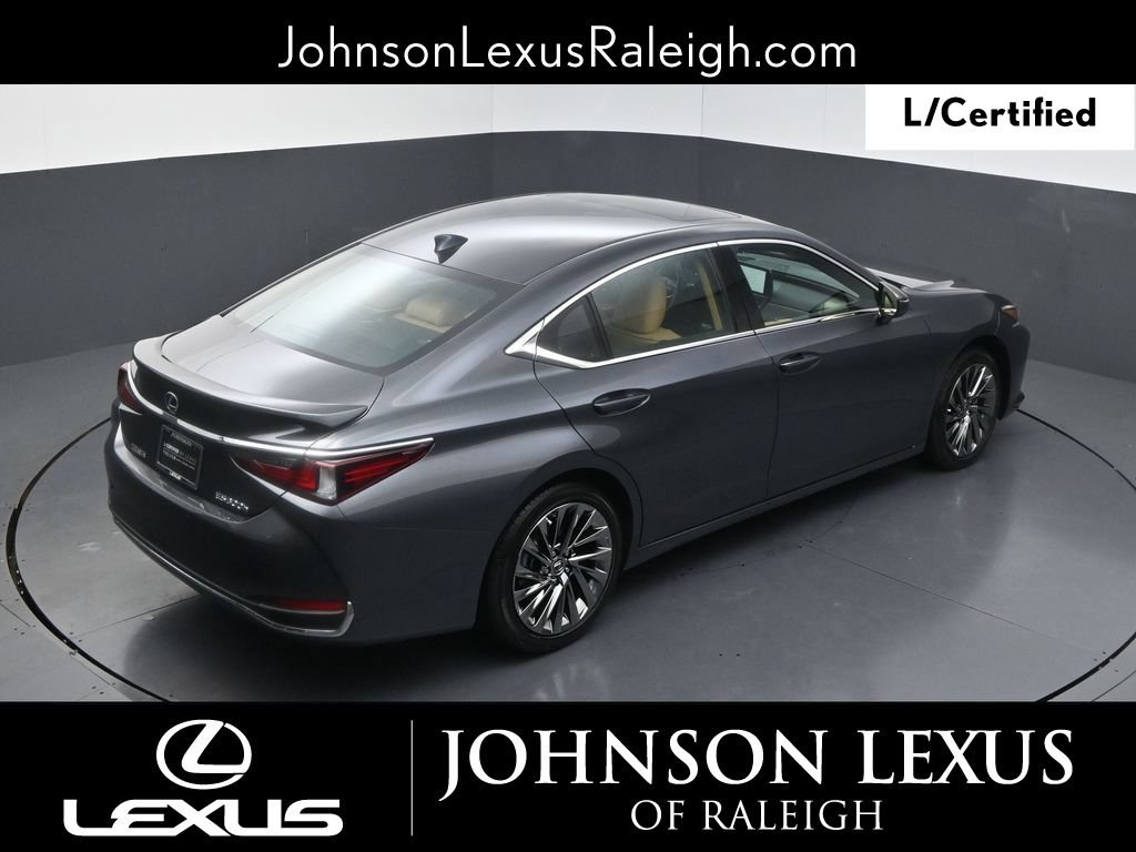 Certified 2025 Lexus ES 300h Ultra Luxury FWD image 28