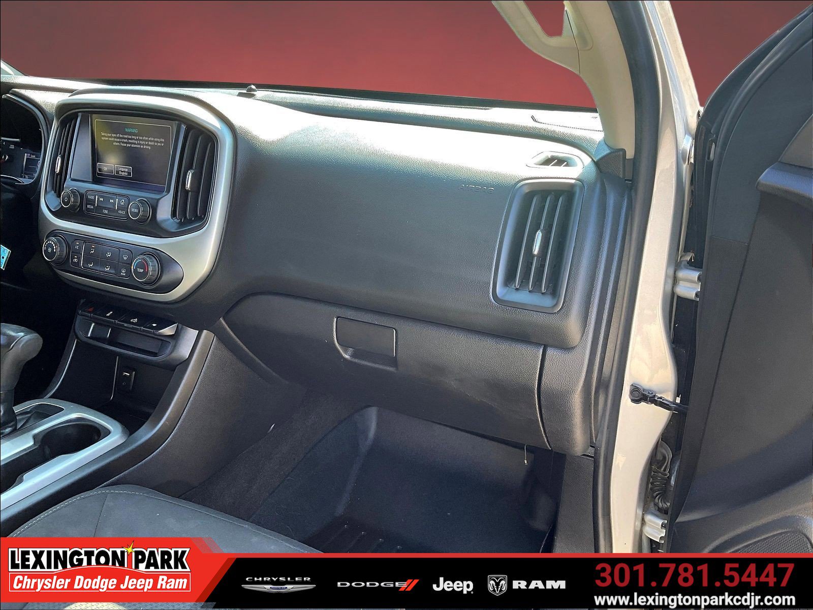 Used 2018 Chevrolet Colorado LT w/ LT Convenience Package AWD/4WD image 27