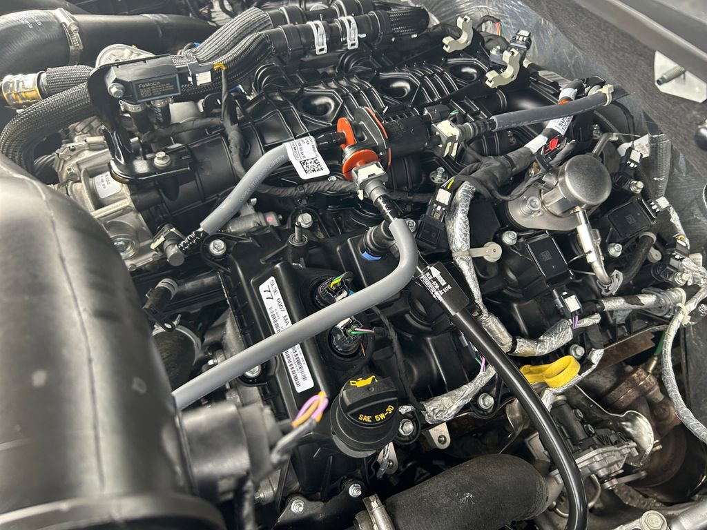 Used 2025 Ford Expedition Active image 30