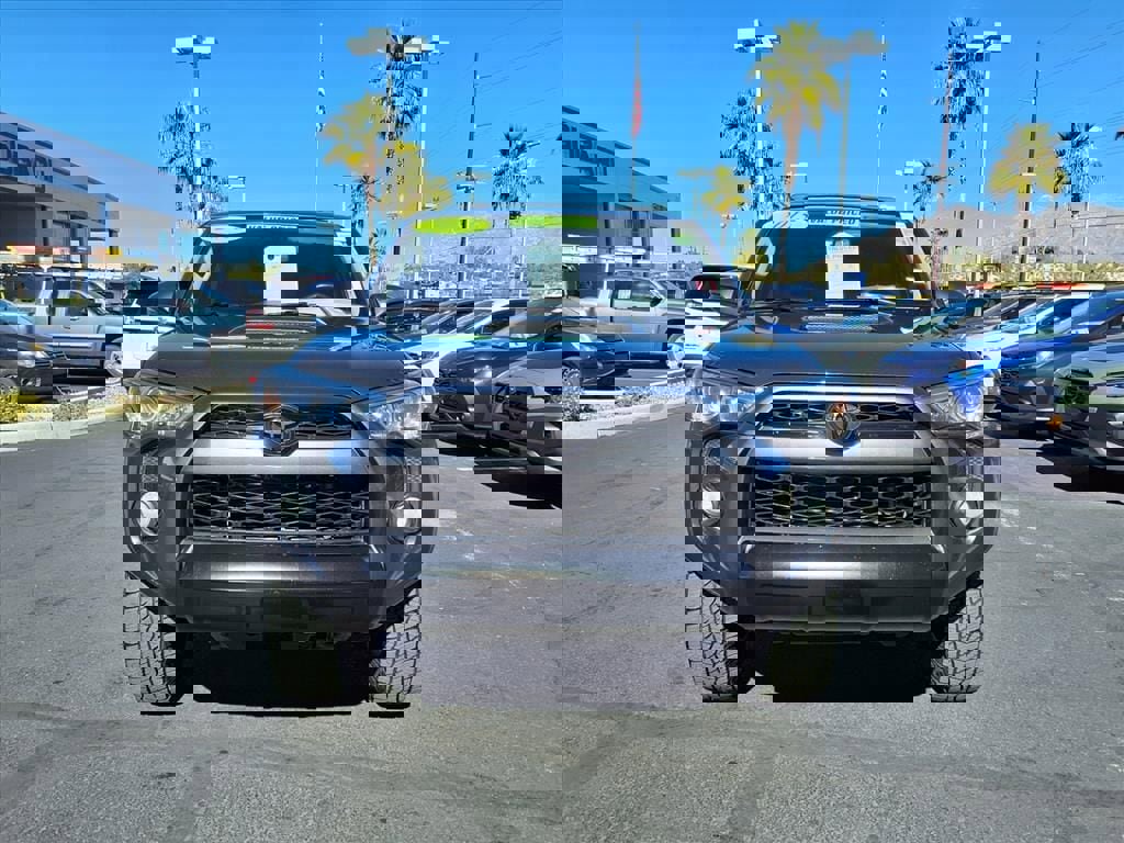 Used 2015 Toyota 4Runner image 9