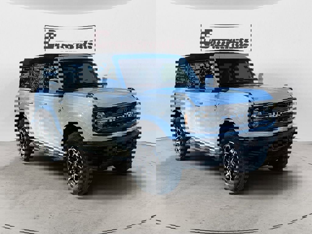 Used 2023 Ford Bronco Outer Banks image 7