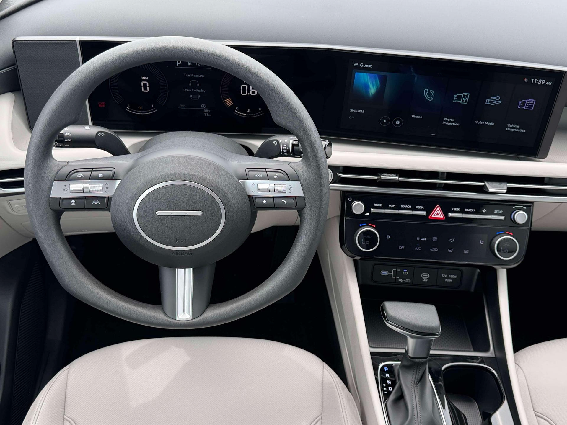 New 2026 Hyundai Tucson SEL FWD image 17