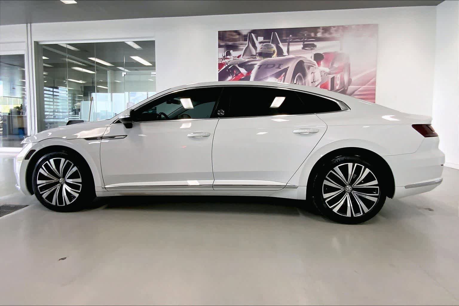 Used 2020 Volkswagen Arteon SE AWD/4WD image 3