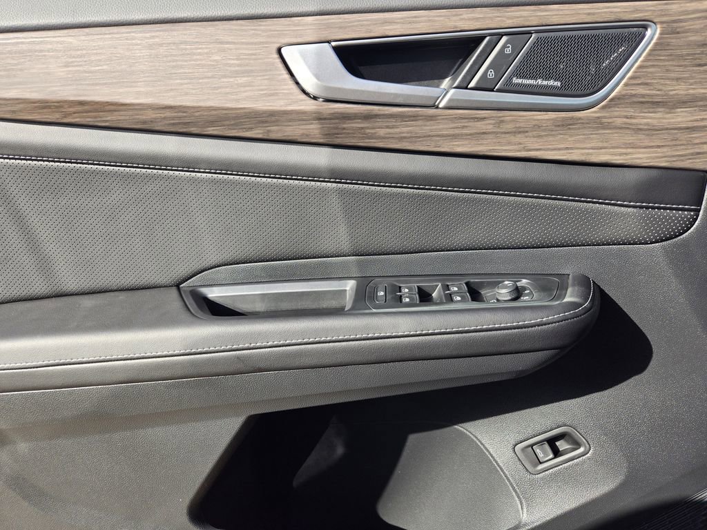 New 2026 Volkswagen Atlas SEL Premium R-Line image 18