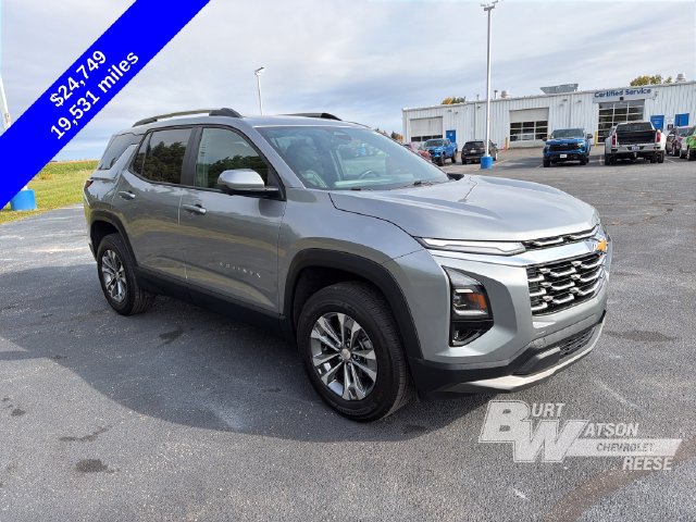 Used 2025 Chevrolet Equinox LT w/ Convenience Package II FWD image 9