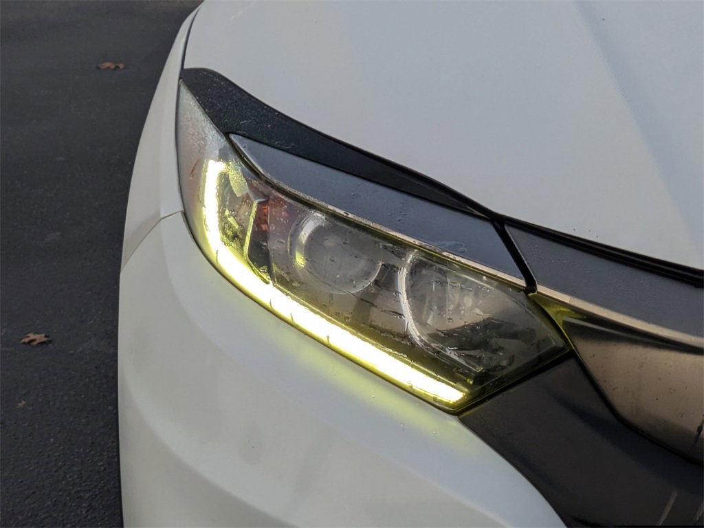 Used 2022 Honda HR-V EX-L image 10