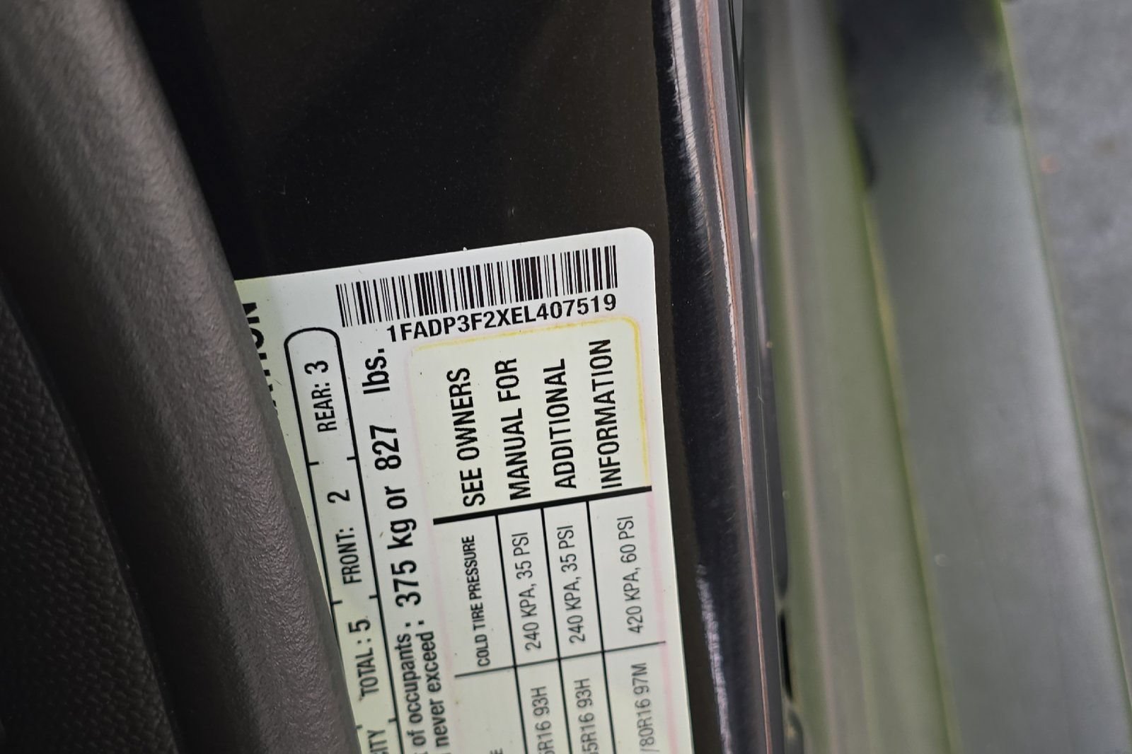 Used 2014 Ford Focus SE FWD image 25