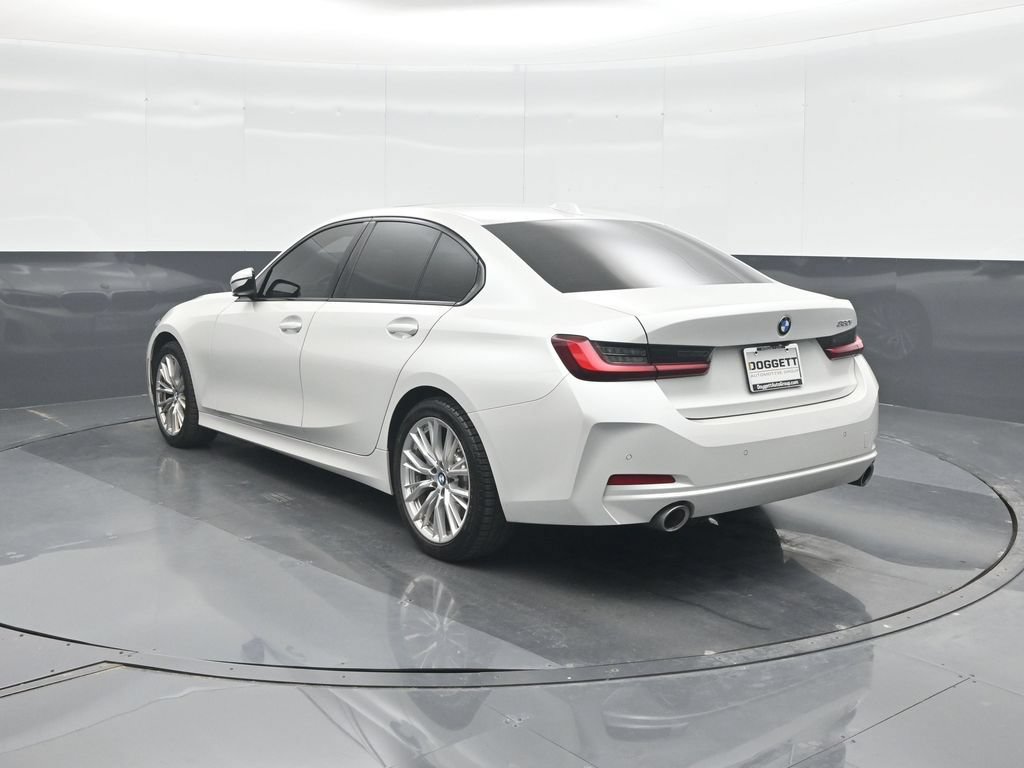 Used 2023 BMW 330i Sedan w/ Driving Assistance Package RWD image 22
