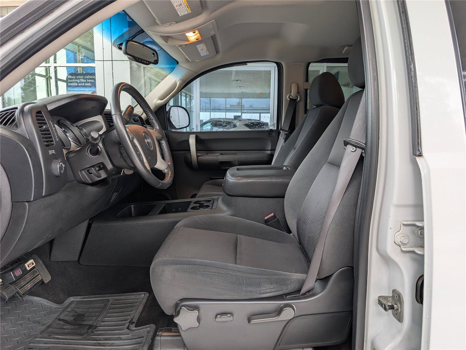 Used 2007 GMC Sierra 2500 SLE w/ EZ-Lift Tailgate Package RWD image 15