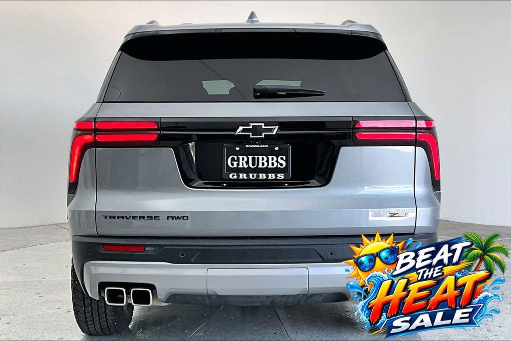 Used 2025 Chevrolet Traverse Z71 AWD/4WD image 4