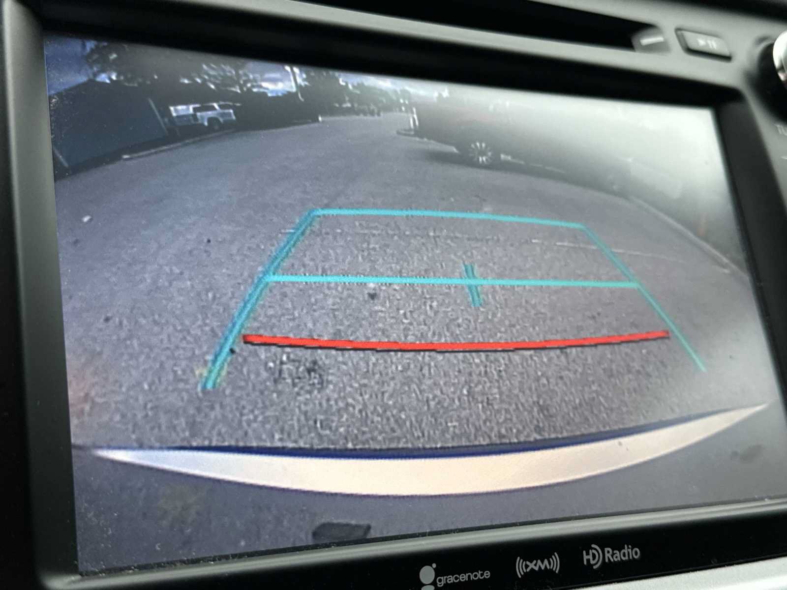 Used 2019 Toyota Highlander XLE FWD image 22