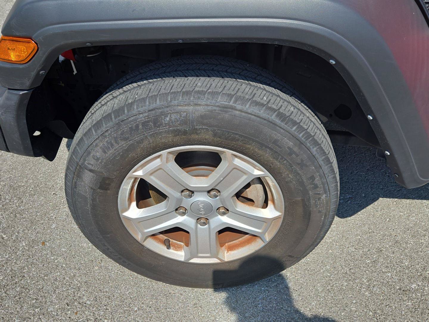 Used 2022 Jeep Wrangler Unlimited Sport AWD/4WD image 12