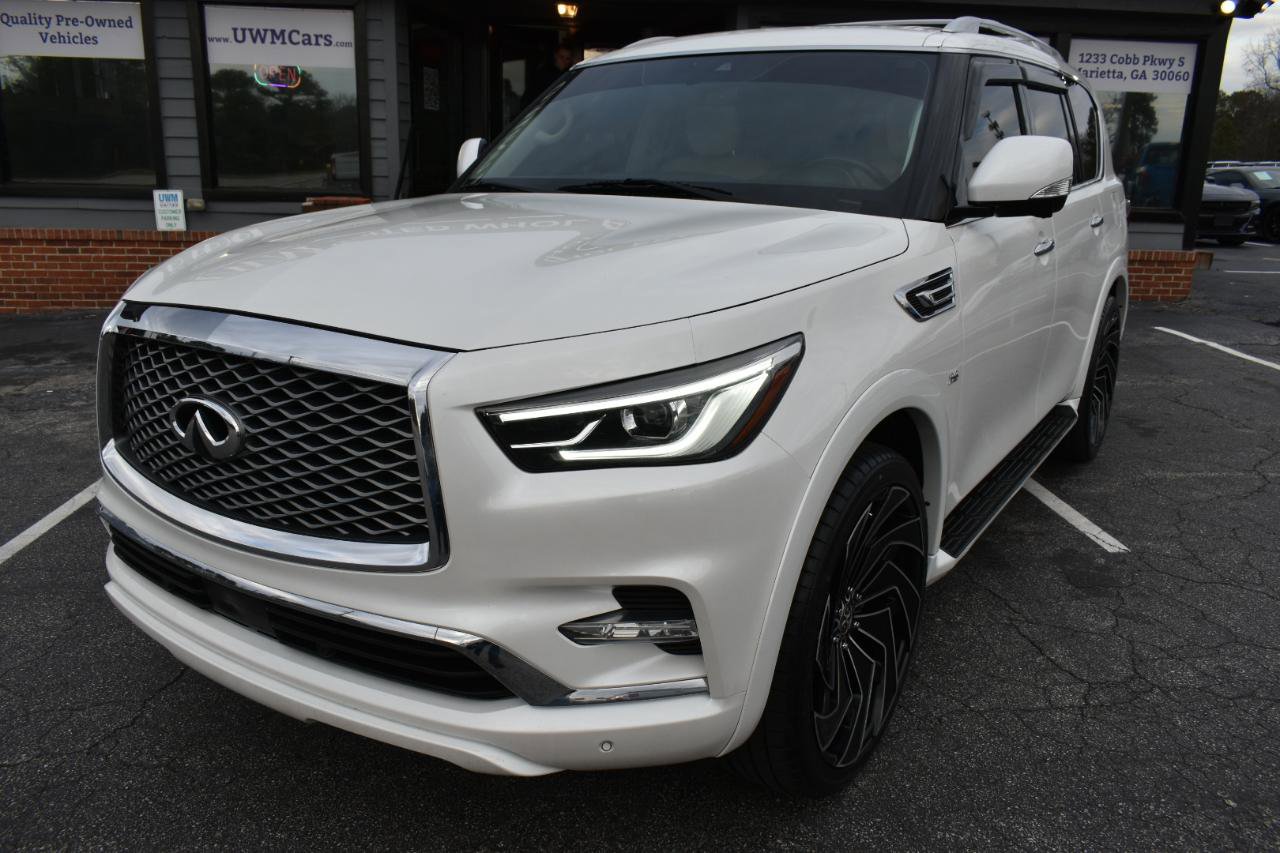 Used 2018 INFINITI QX80 2WD w/ Driver Assistance Package image 2