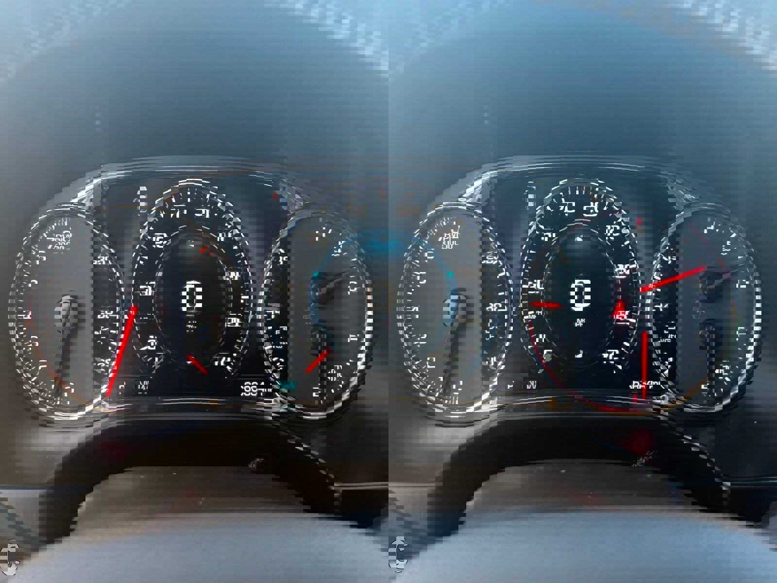 Used 2019 GMC Acadia Denali w/ Technology Package FWD image 29