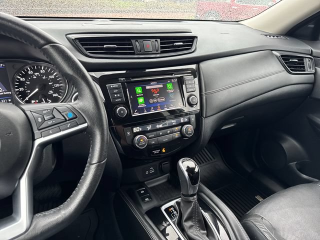 Used 2020 Nissan Rogue SL w/ Premium Package AWD/4WD image 18
