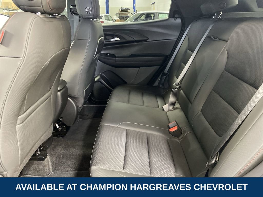 Certified 2023 Chevrolet TrailBlazer RS AWD/4WD image 33