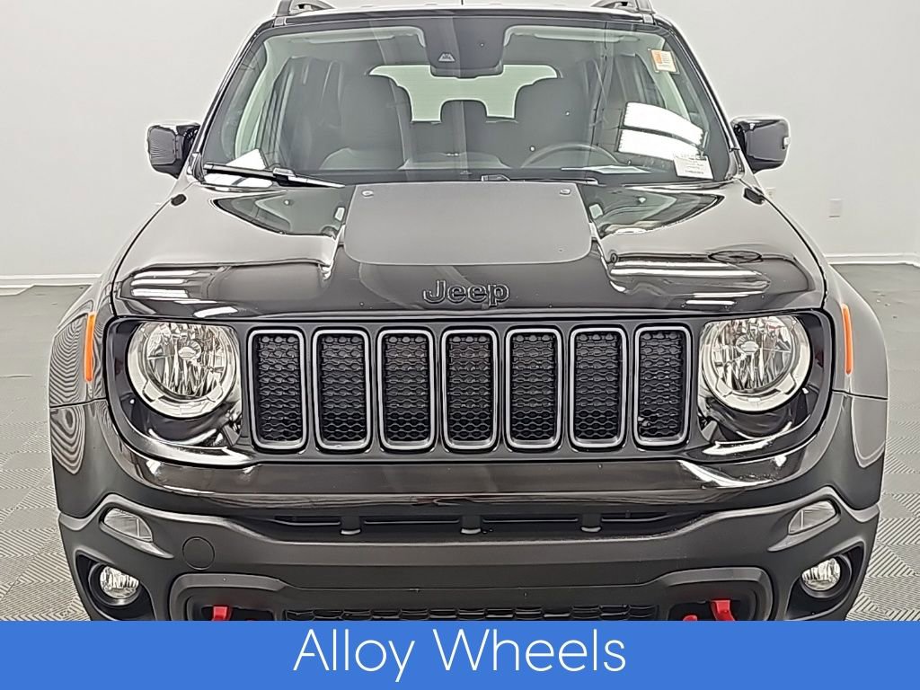 Used 2023 Jeep Renegade Trailhawk w/ Trailhawk Elite Group image 4