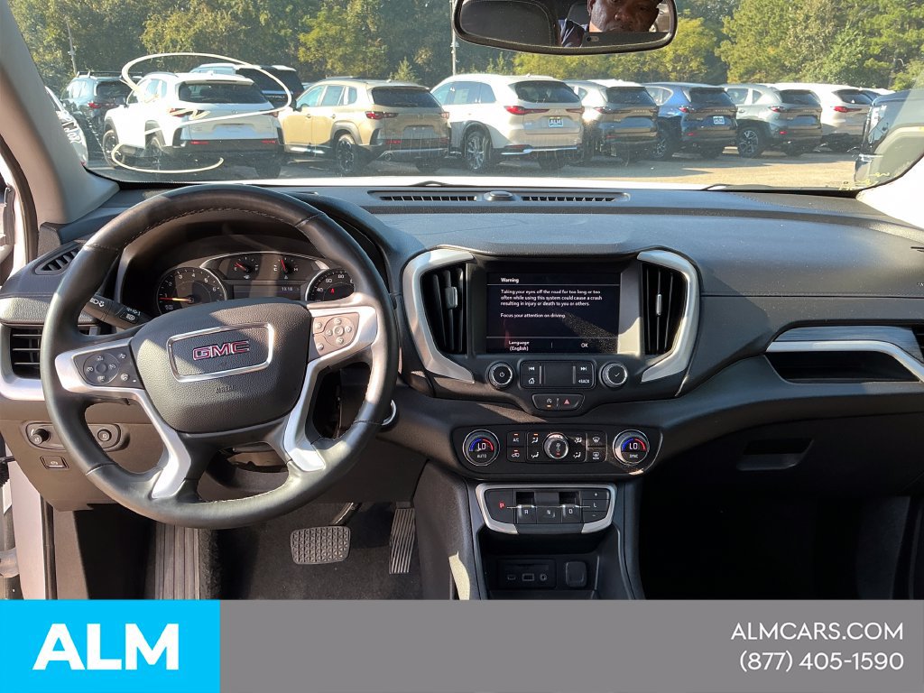 Used 2024 GMC Terrain SLT w/ Elevation Edition AWD/4WD image 15