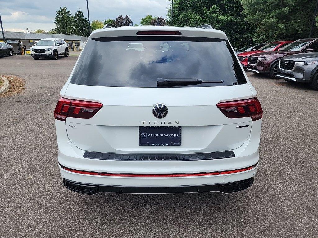 Used 2023 Volkswagen Tiguan SE R-Line AWD/4WD image 6