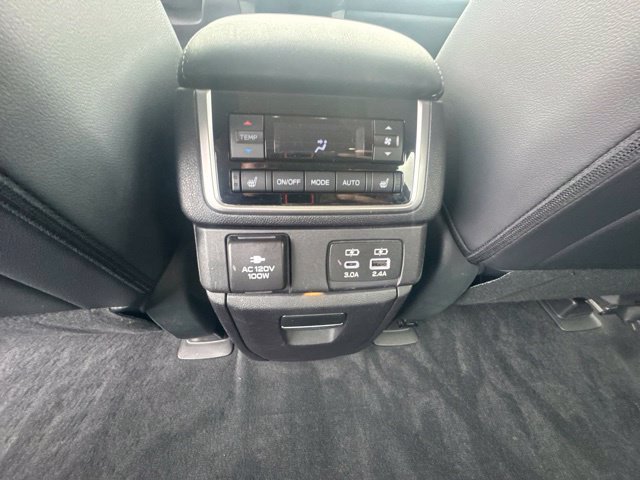 Used 2023 Subaru Ascent Touring AWD/4WD image 16