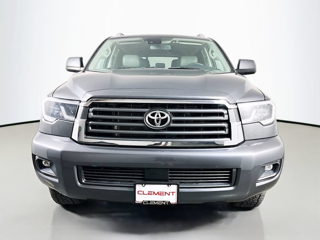 Used 2019 Toyota Sequoia SR5 AWD/4WD image 3