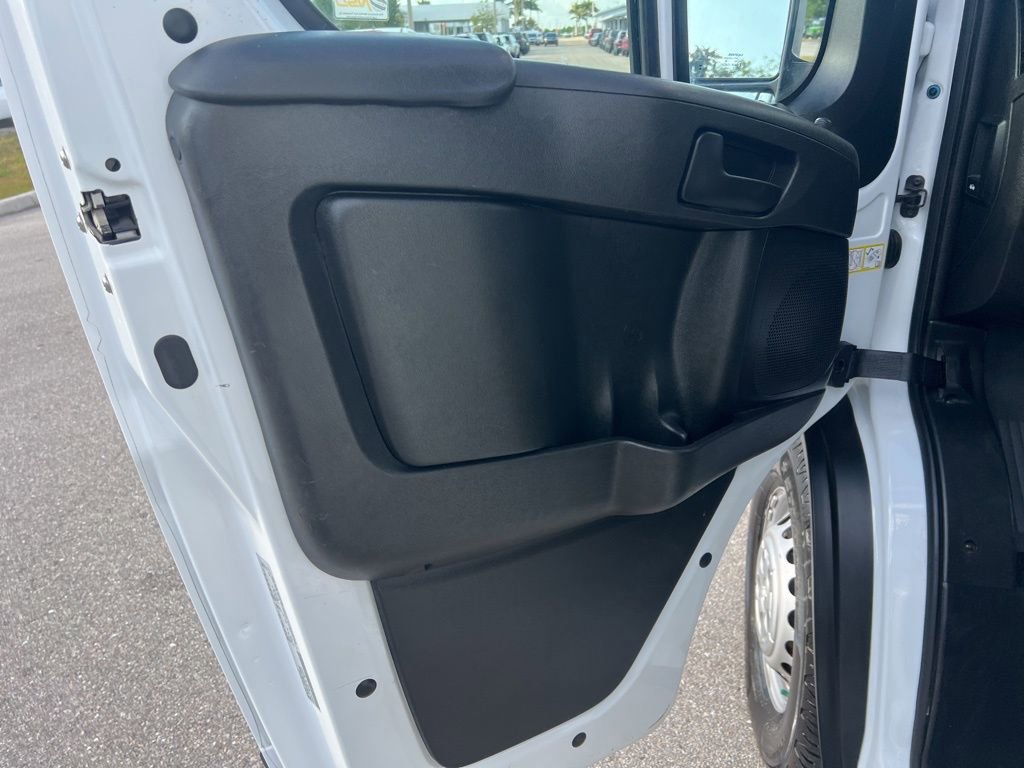 Used 2024 RAM ProMaster 2500 w/ Convenience Group FWD image 37