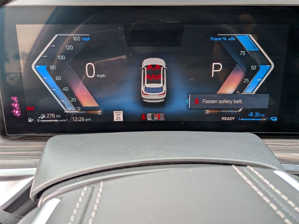 Certified 2024 BMW X5 xDrive50e w/ Premium Package image 12