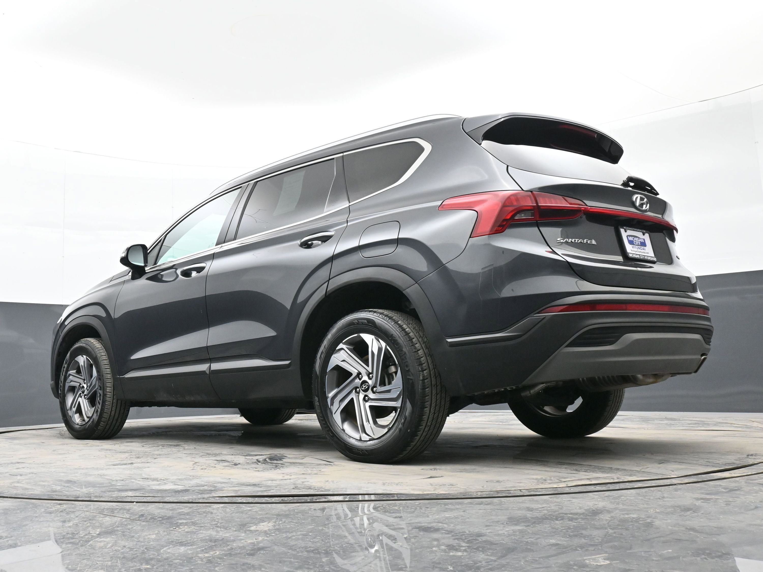 Used 2023 Hyundai Santa Fe SEL image 40