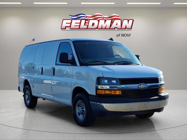 Used 2024 Chevrolet Express 2500 w/ Driver Convenience Package RWD image 11