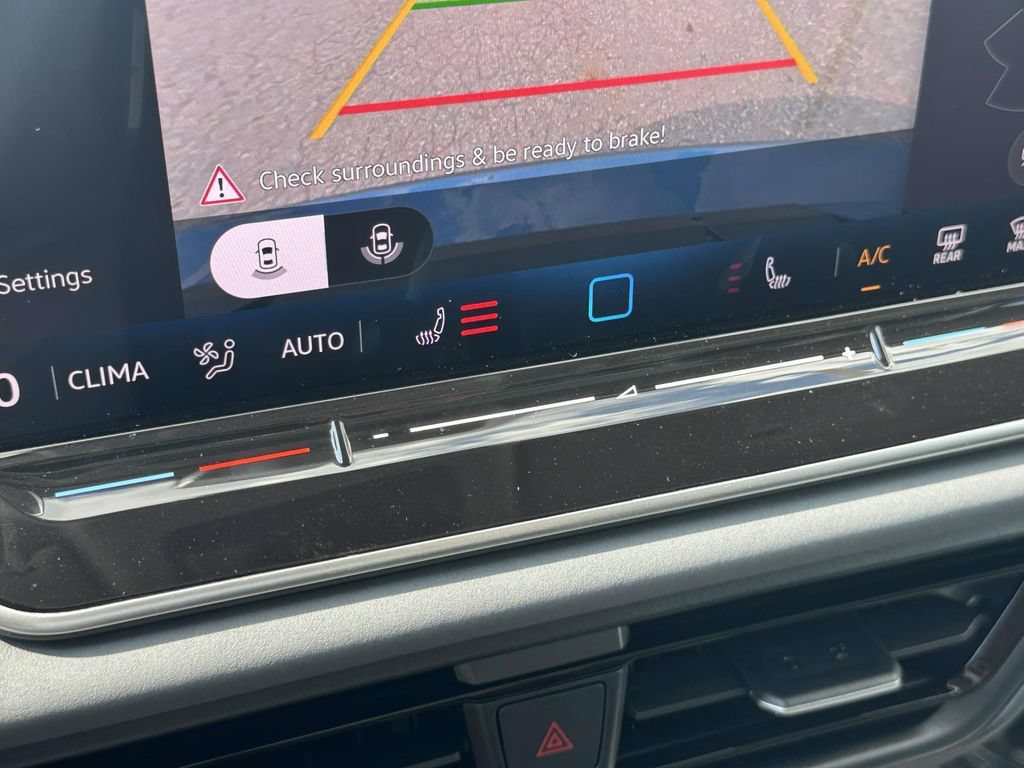 New 2026 Volkswagen Tiguan SE AWD/4WD image 21