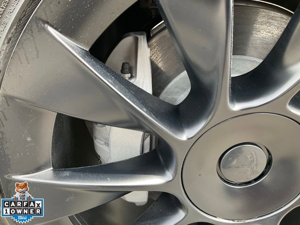 Used 2024 Tesla Model Y Long Range image 80