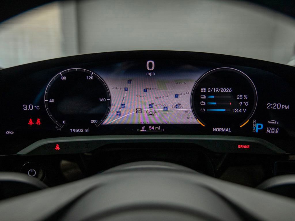 Used 2022 Porsche Taycan 4S image 21