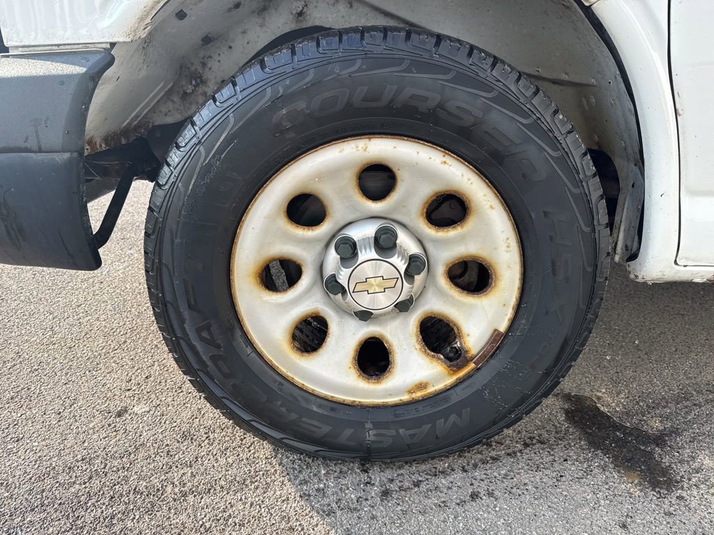 Used 2014 Chevrolet Express 1500 image 9