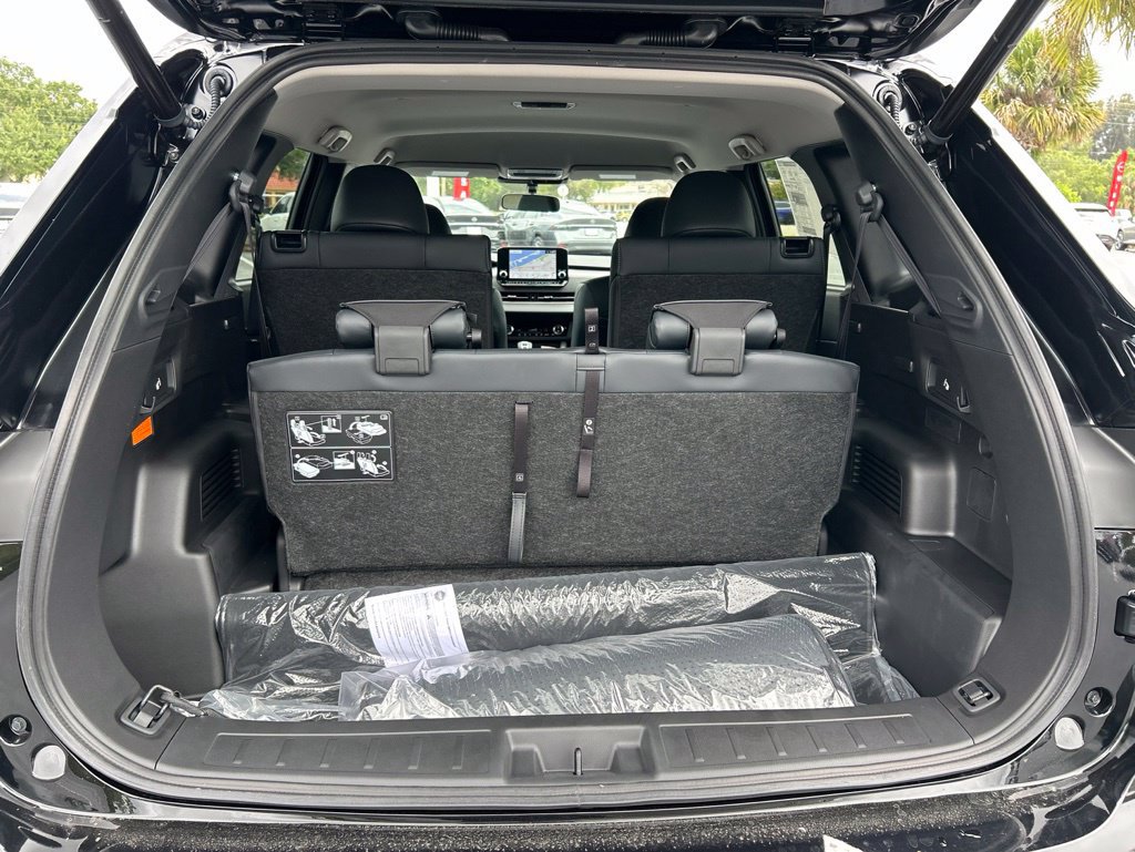 New 2026 Nissan Rogue SL AWD/4WD image 50