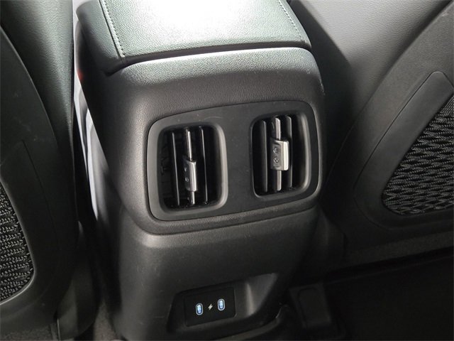 Used 2025 Hyundai Tucson Limited image 16