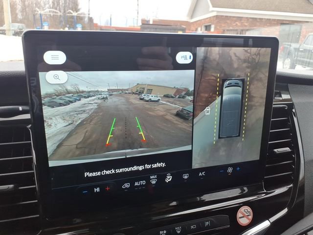 Certified 2023 Ford Transit 350 XLT image 23