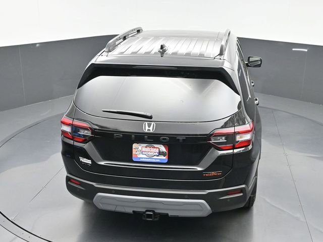 Certified 2025 Honda Pilot TrailSport image 33