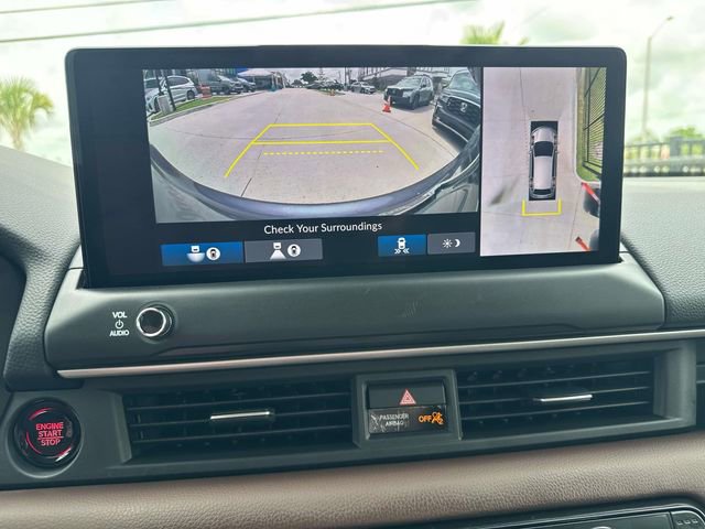 New 2026 Honda Pilot Touring image 12