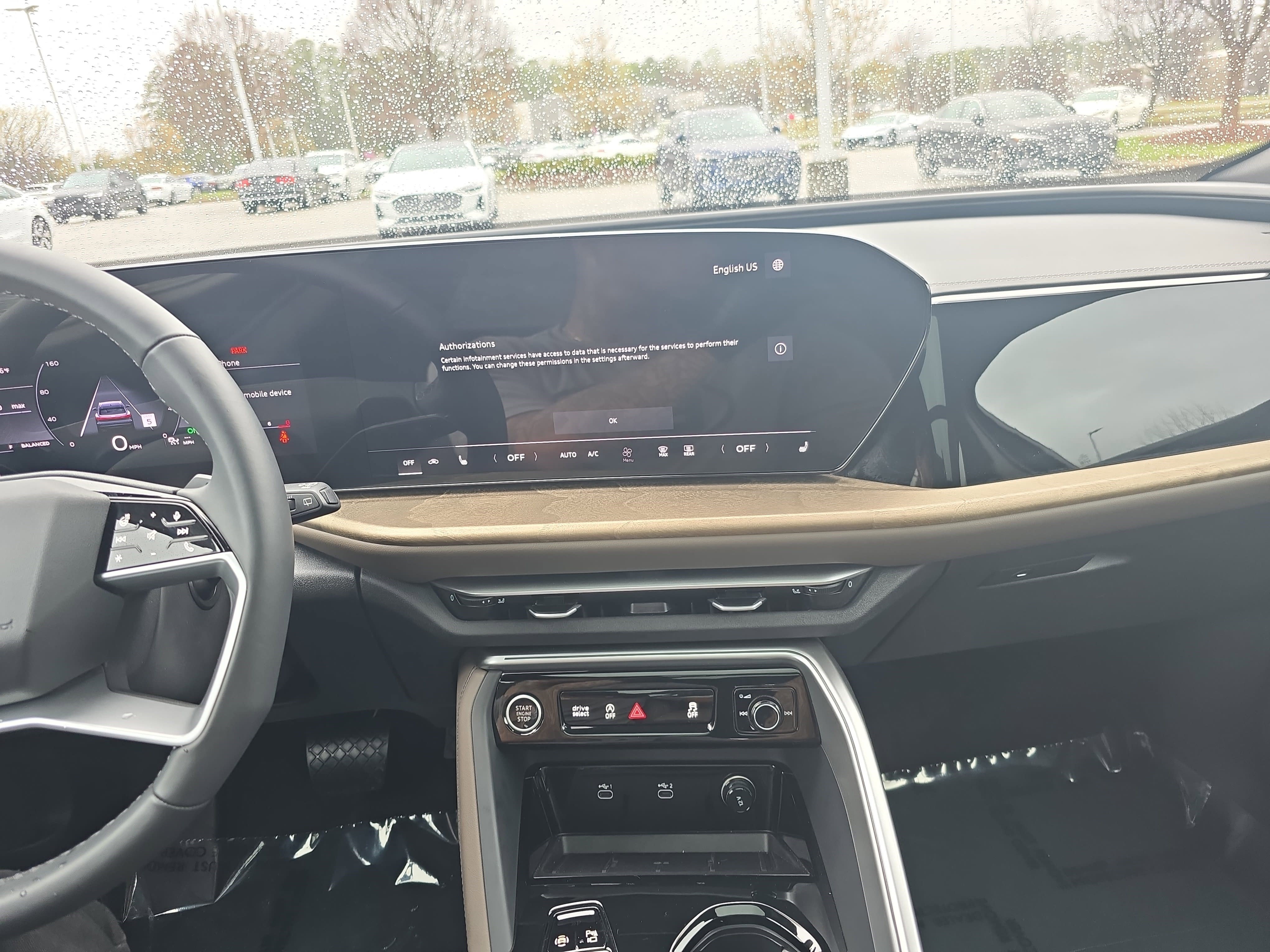 Certified 2025 Audi Q5 Premium w/ Convenience Package image 18