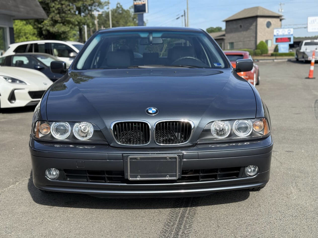 Used 2001 BMW 525i Sedan RWD image 2