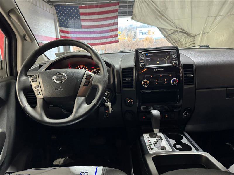 Used 2015 Nissan Titan SV w/ SV Value Truck Package image 16